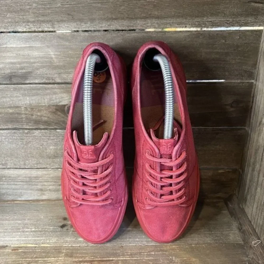 Womens Frye Gia Low Top Red Canvas Sneakers Shoes Size 8.5‎ M GUC